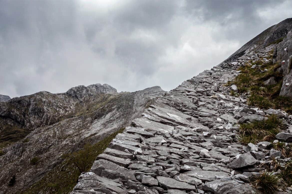 La via vandelli le cave gruzze e il rifugio nello conti