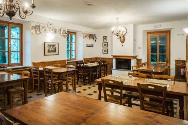 Rifugio donegani (1)